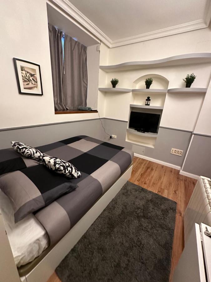 Petit House City Center Madri Exterior foto